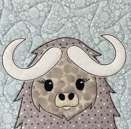 muskox raw edge applique design